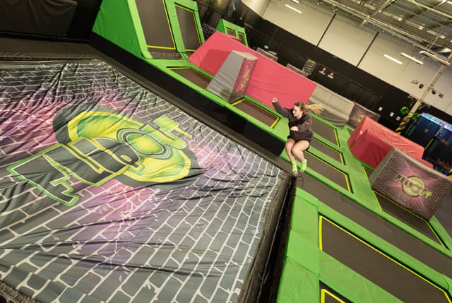 Main_arena_box_hill